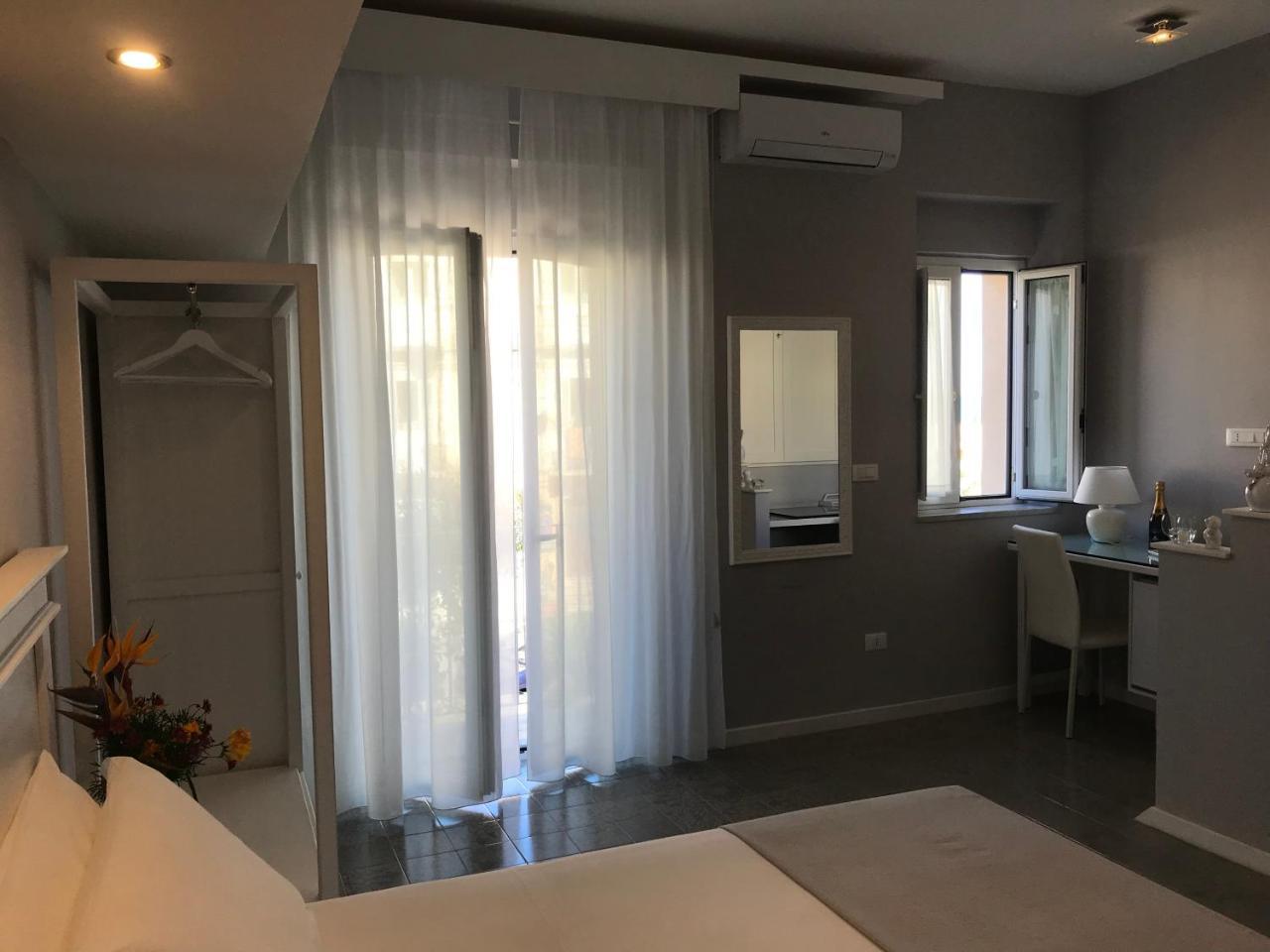 Residenza Corallina Тропея Экстерьер фото